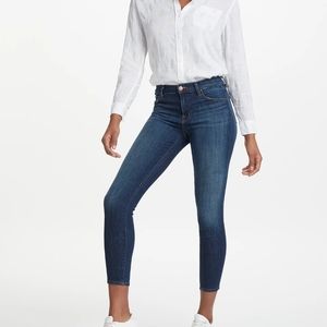 J Brand Sublime Mid Rise Capri Jeans 27 NWT